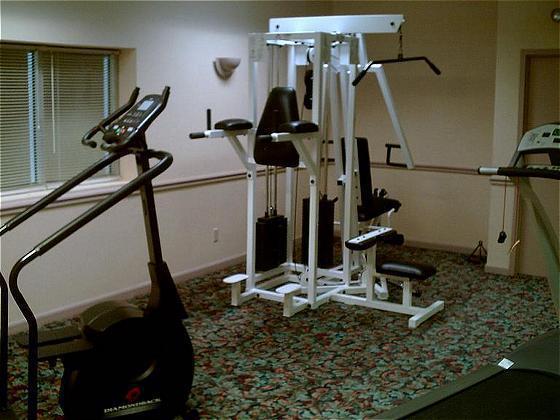 Econo Lodge Inn & Suites Triadelphia - Wheeling Konforlar fotoğraf